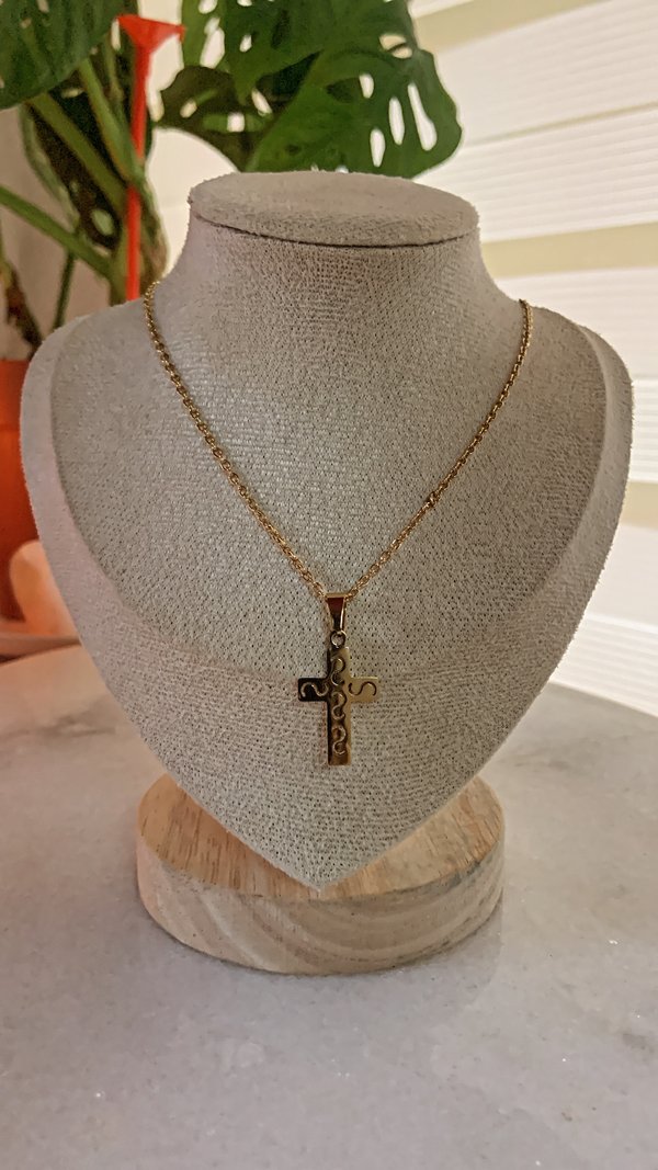 Collar cruz 