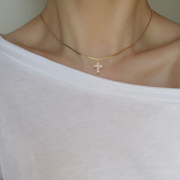 Collar cruz 