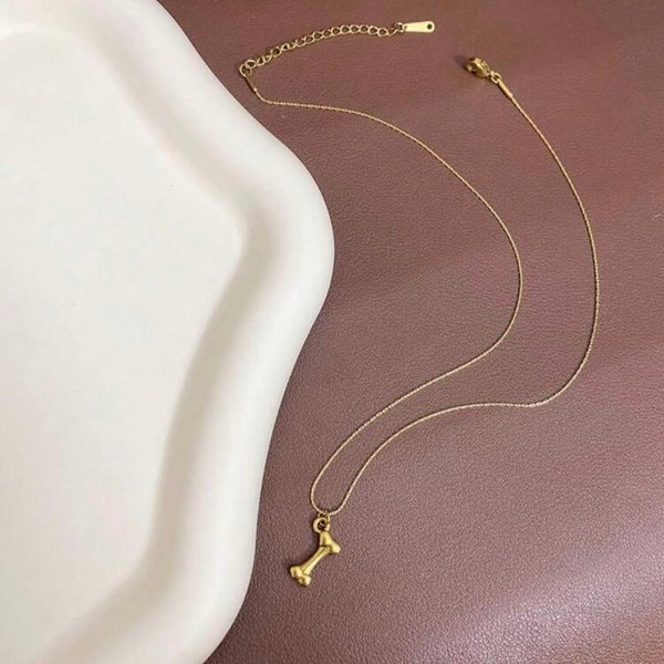 Collar huesitos 