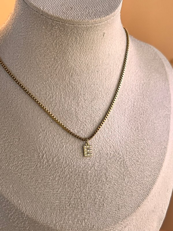 Collar inicial 