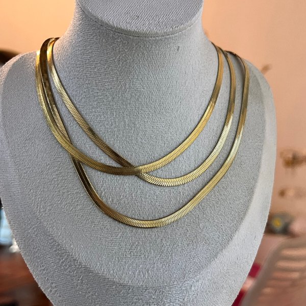 Collar snake 