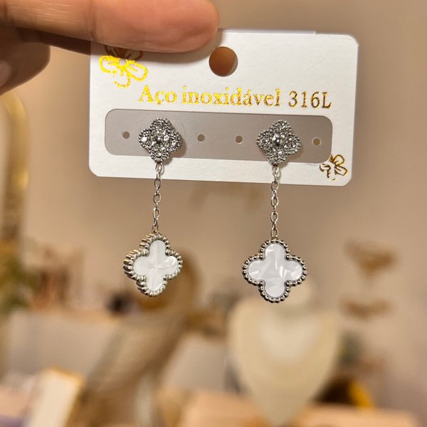 Clover strass plateada 
