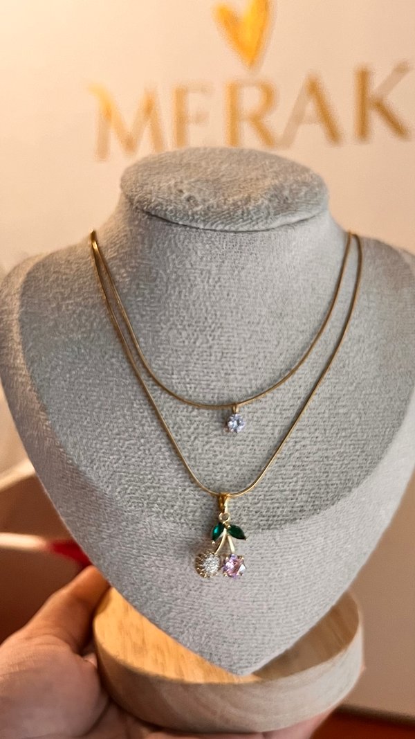Collar doble cereza 