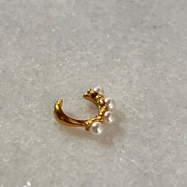 Earcuff acero con perlas 