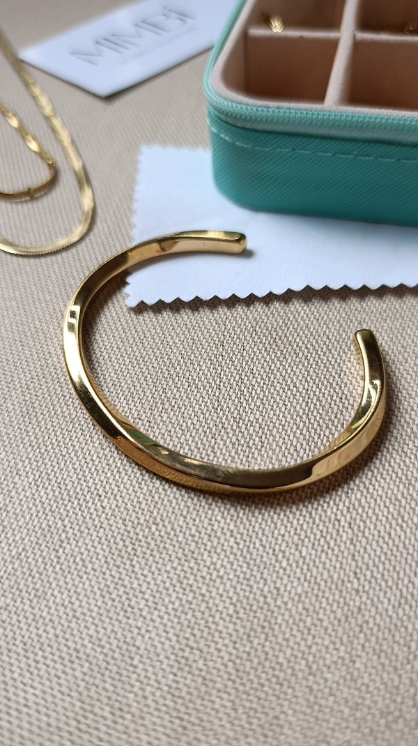 Brazalete (Esclava torzada)