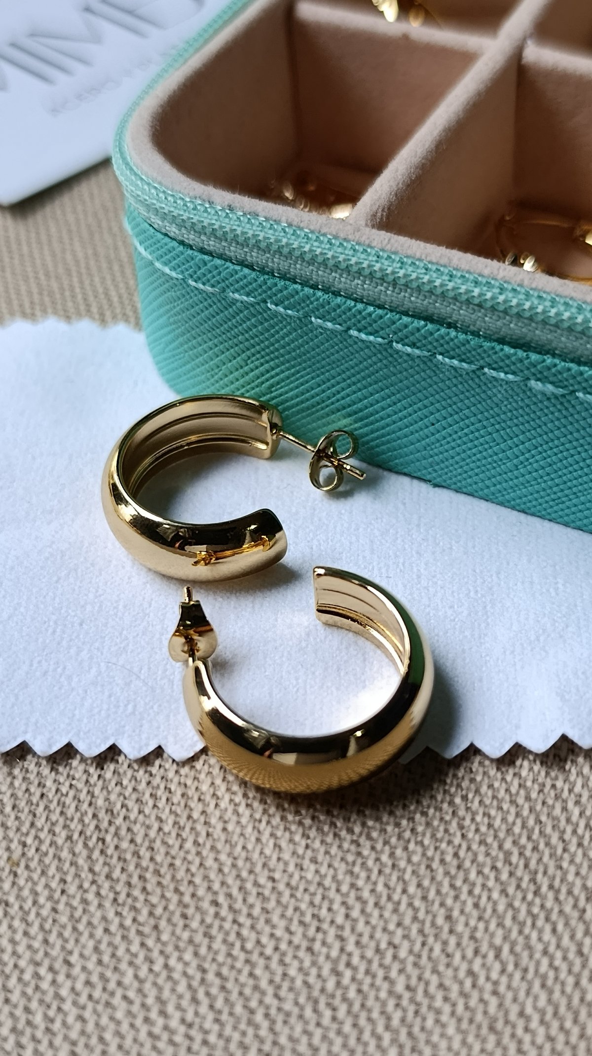 PROMO Aros Dorados 2 x $100.000 gs - 4