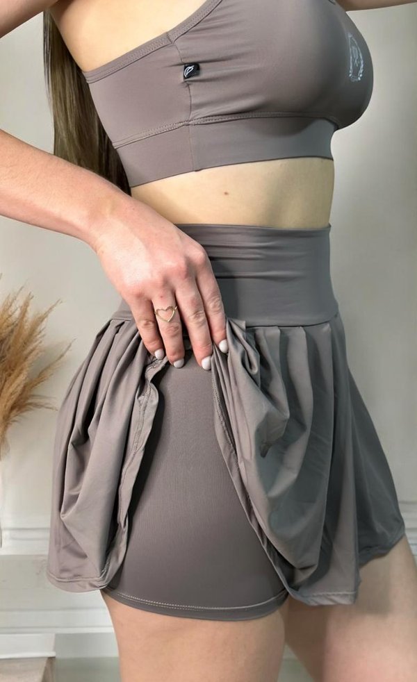 CONJUNTO SHORT SAIA BEACH, 3 PEÇAS.
