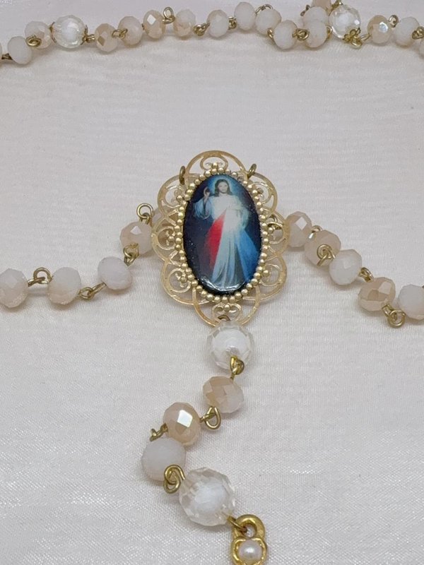 RN005 - Rosario de novia Jesús misericordioso 
