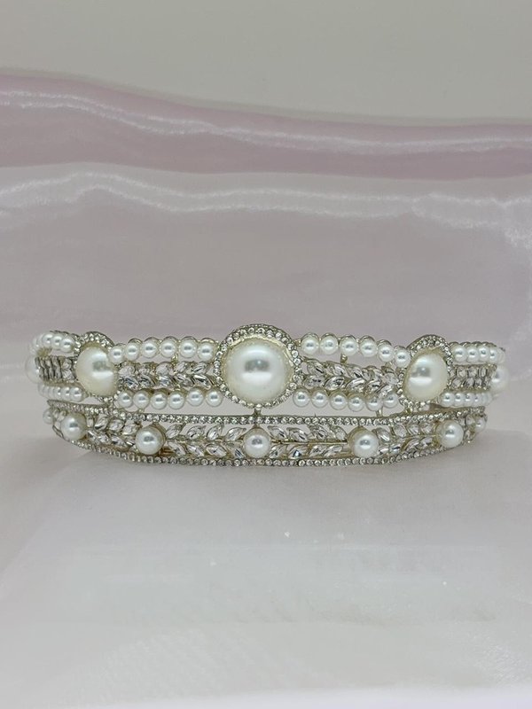 CR005 - Corona tipo tiara