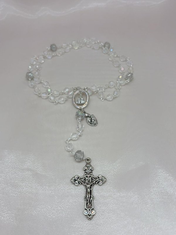 RN006 – Rosario de novia Sagrada Familia