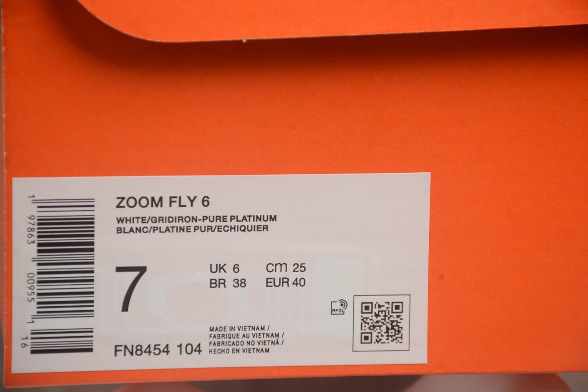 Nike Zoom Fly 6  - 6