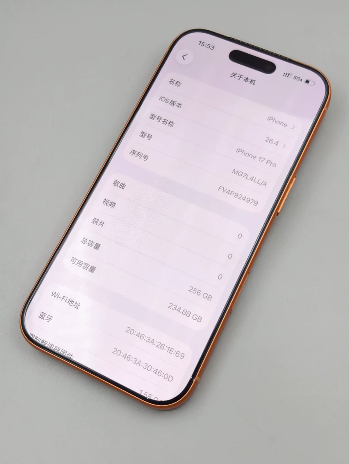 Apple iphone 17 pro - 2