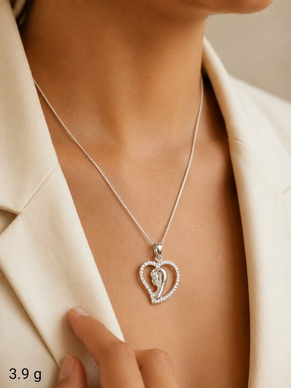 Collar - Virgen Niña con Corazón - Plata