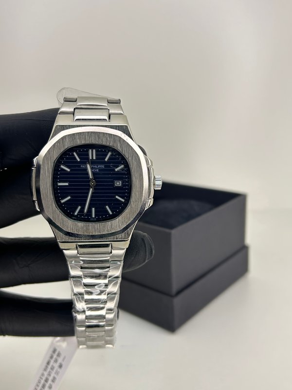 Patek Philippe Nautilus Silver – Azul Marino