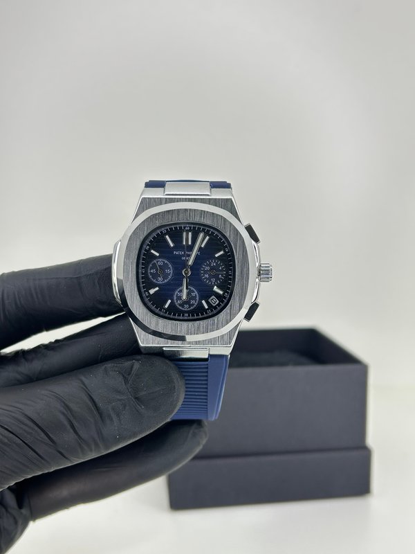Patek Philippe Nautilus Cronógrafo Silver – Azul con Malla Azul