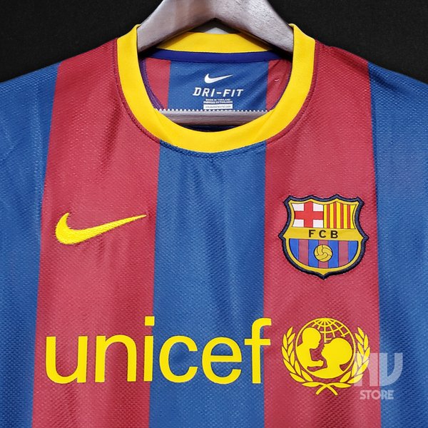 Barcelona 2010–11 Retro