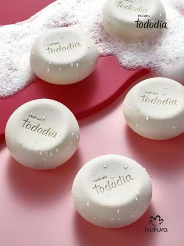 Jabón Tododía Cereza y Avellanas 