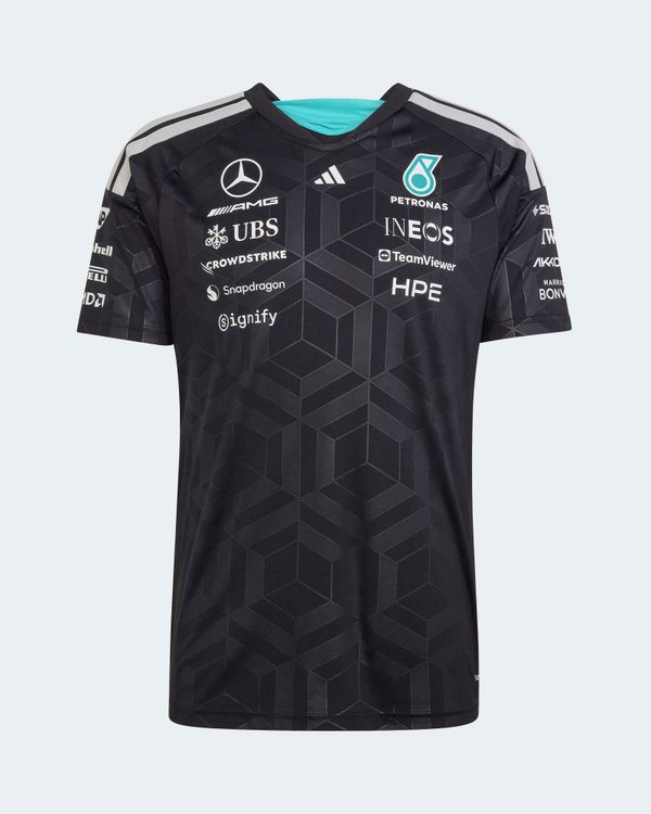 Mercedez F1 Team 26/27