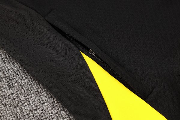 Conjunto Borussia Dortmund 24/25