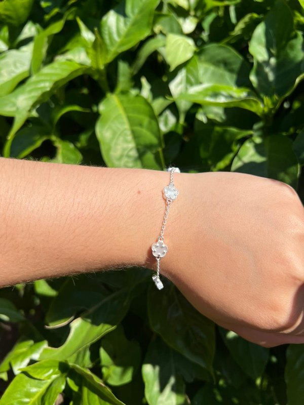 Pulsera tipo Van Cleef