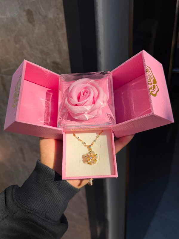 Combo caja flor eterna