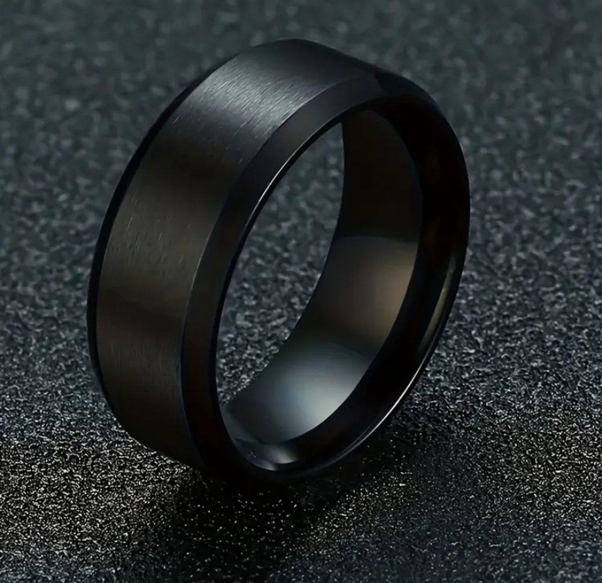 Anillo black