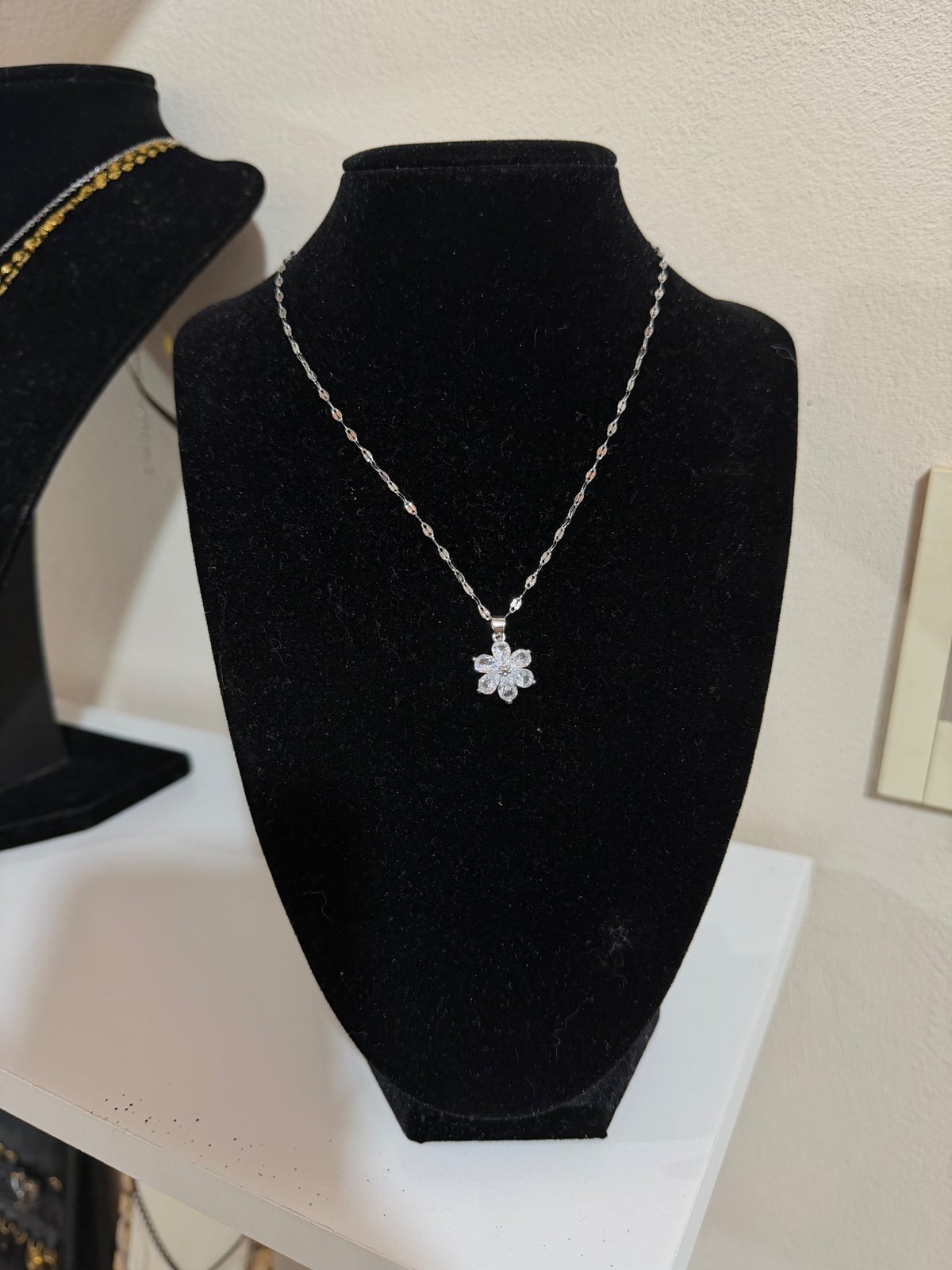 Collar flor  - 4