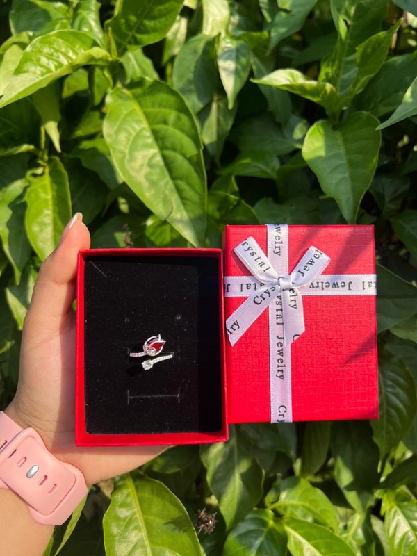 Anillo tulipán rojo