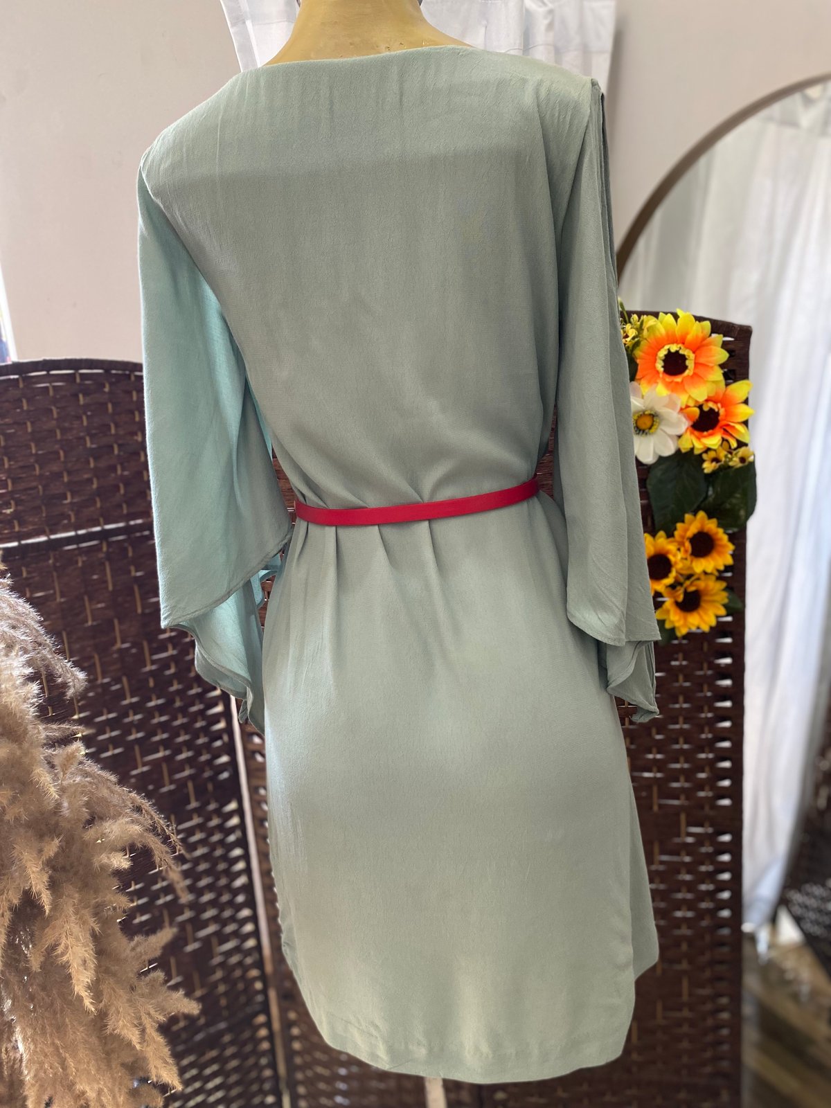 Vestido, manga abierta