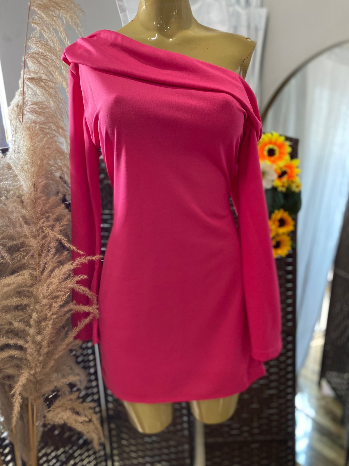 Vestido un solo hombro 