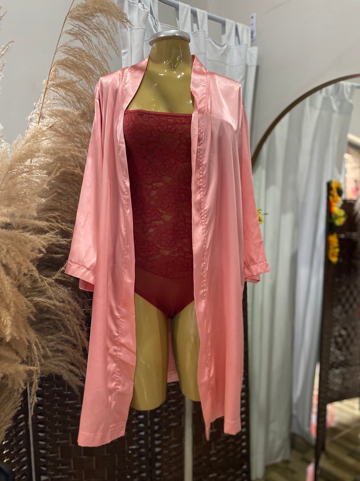 🌸Saltó de cama + Body 🌸