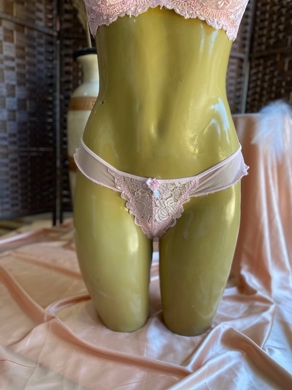 ✨Conjunto de lencería+ bata Satinada✨