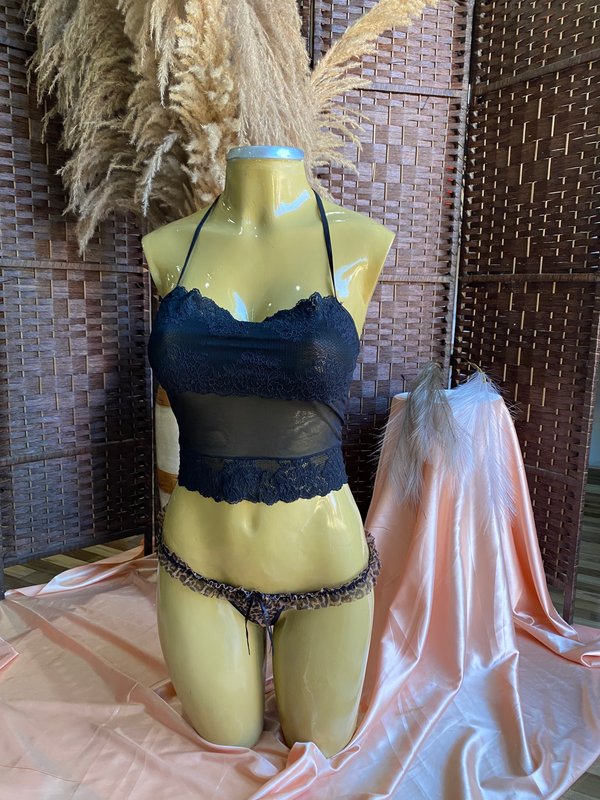 🤎 Descubrí nuestros conjuntos de bikini y top