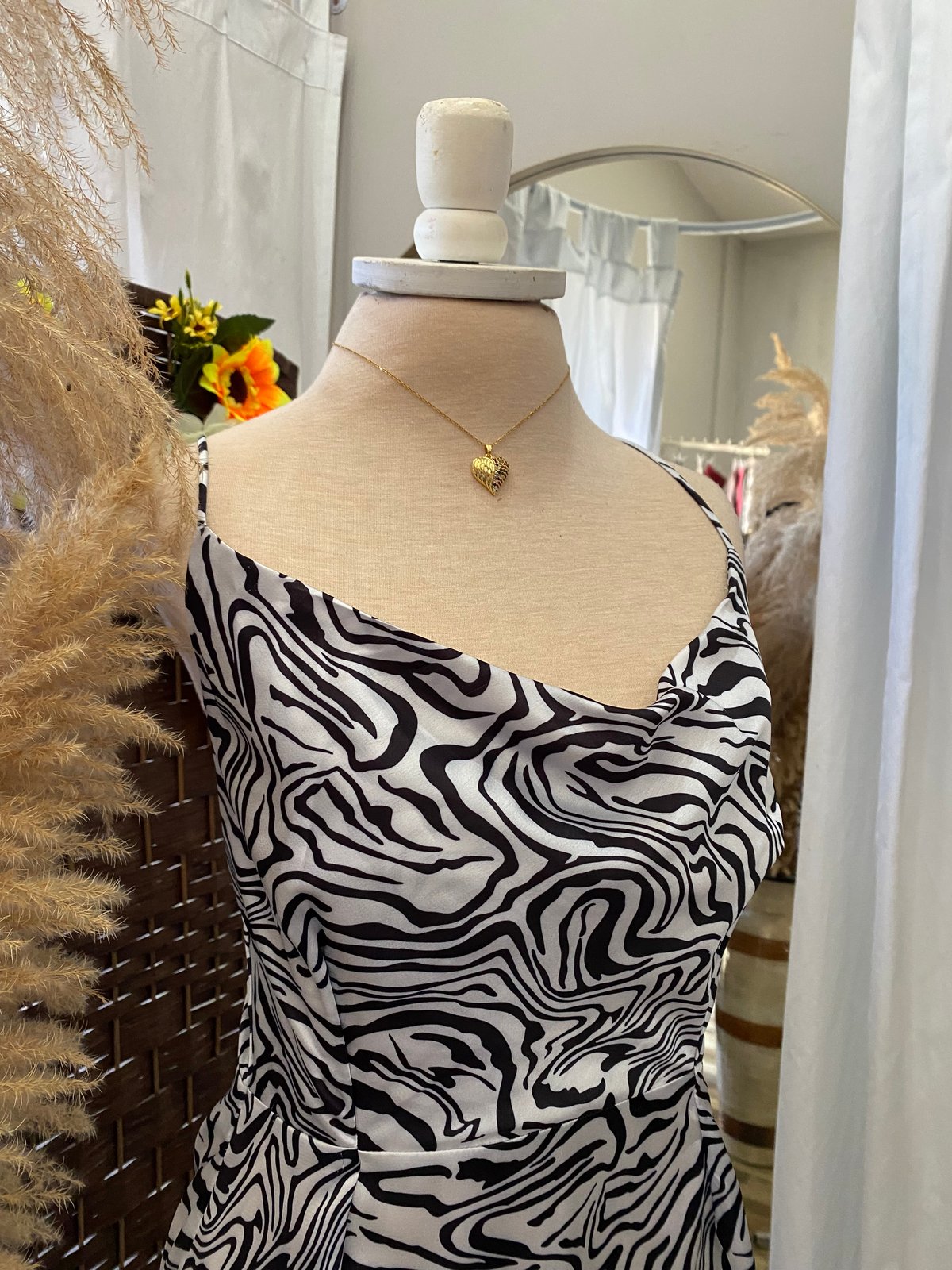 Vestido con líneas  - 3