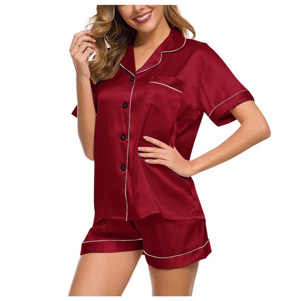 Pijama americano camisa abotonada y short.