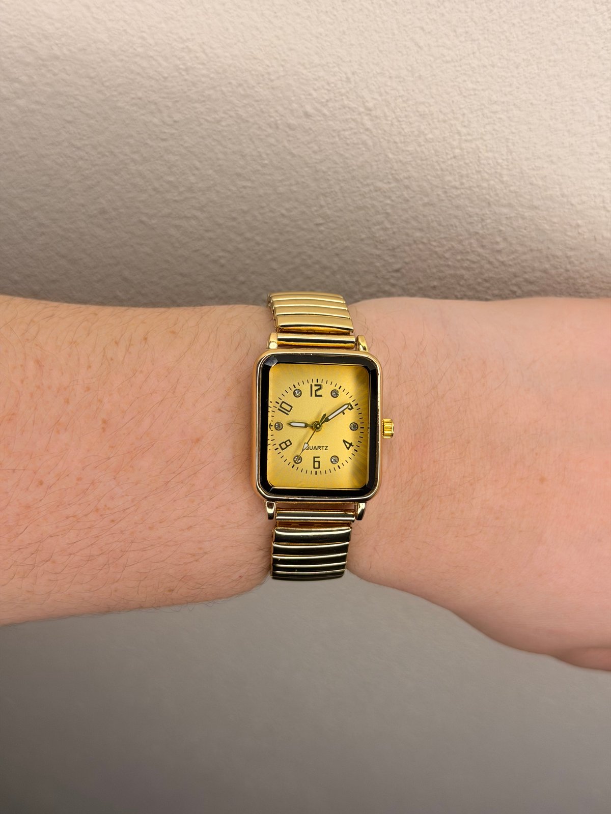 Reloj dorado con strass - 2