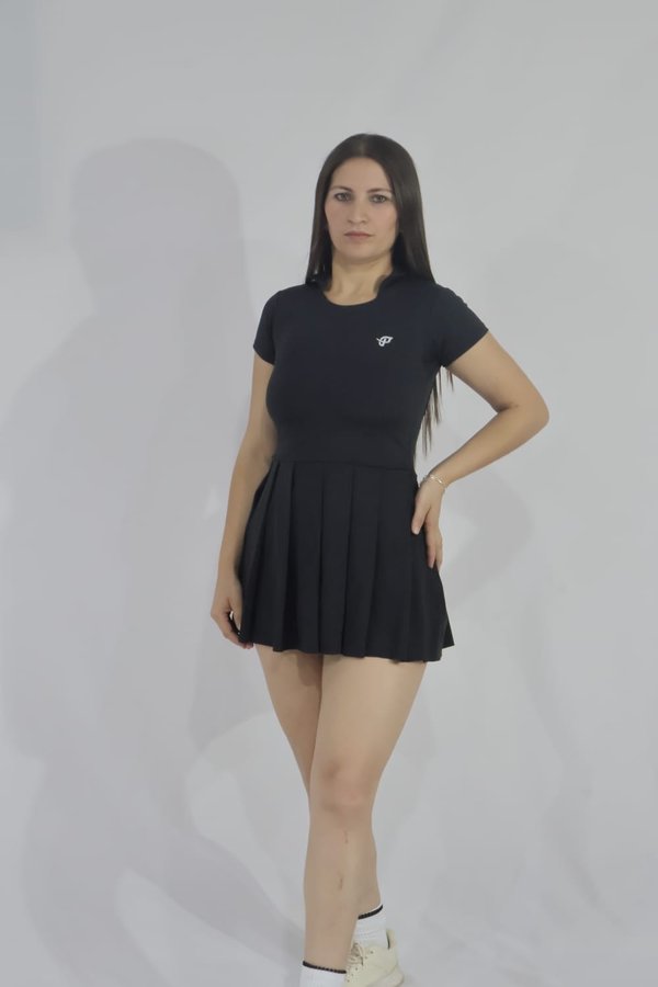 Vestido pádel con falda plisada