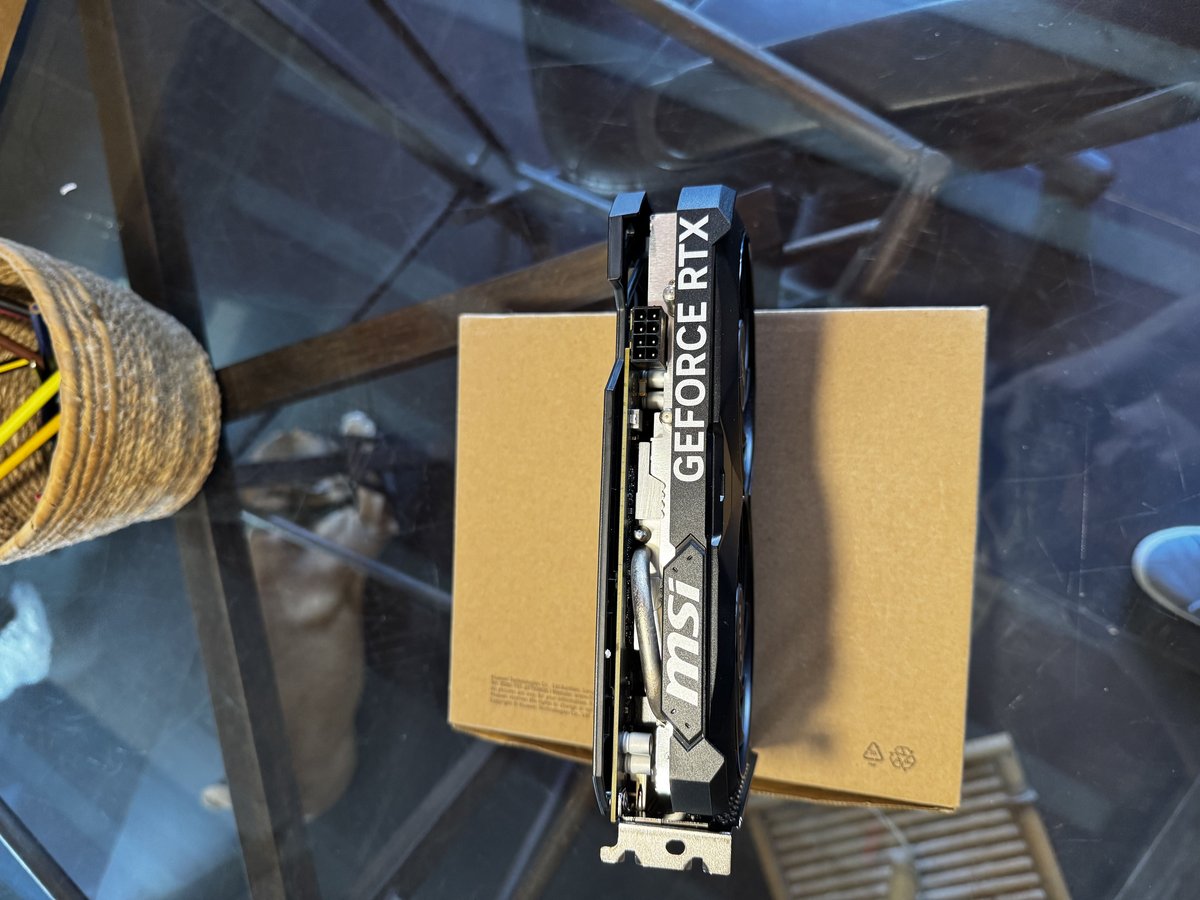 Tarjeta grafica 🔥 MSI GeForce RTX 4060 Ventus 2X 8GB GDDR6 🔥 - 2