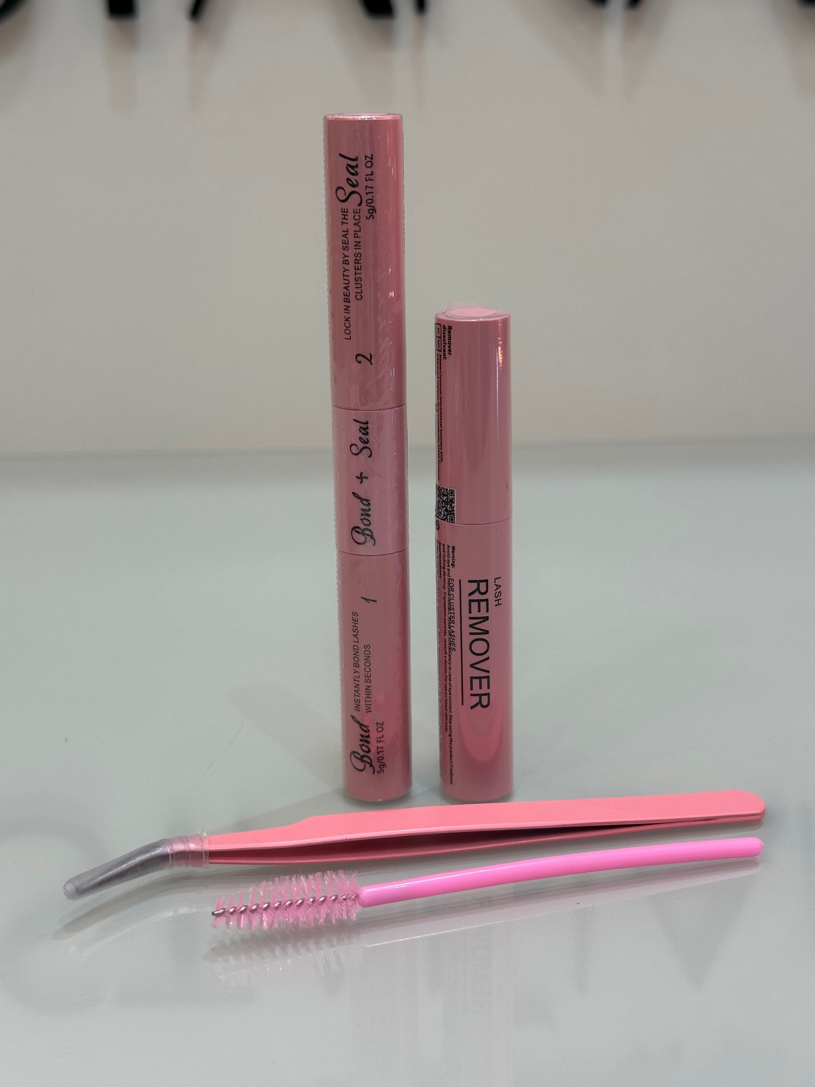 Kit pegamento sellador +removedor+pinza y peine para la aplicación 
