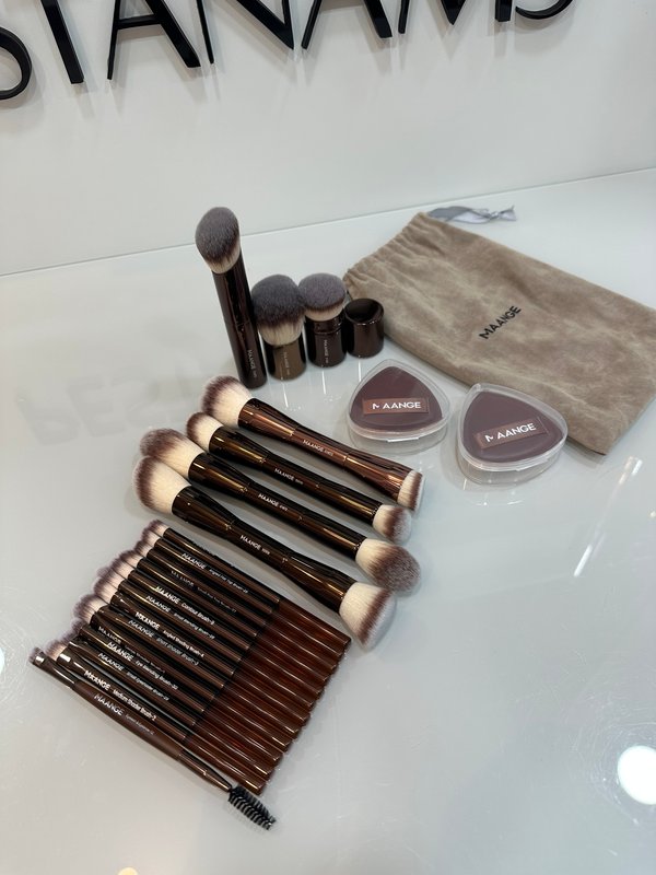 Set de 23 piezas brochas profesionales MAANGE