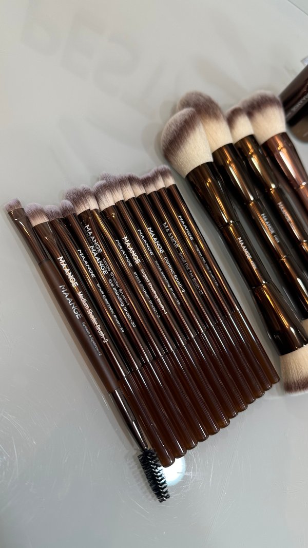 Set de 23 piezas brochas profesionales MAANGE