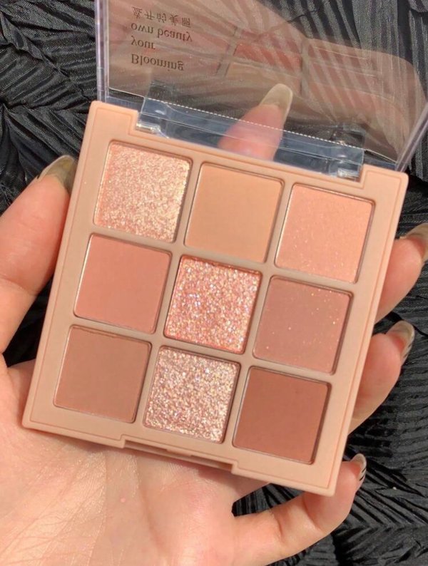 Paleta de sombras DIKALU