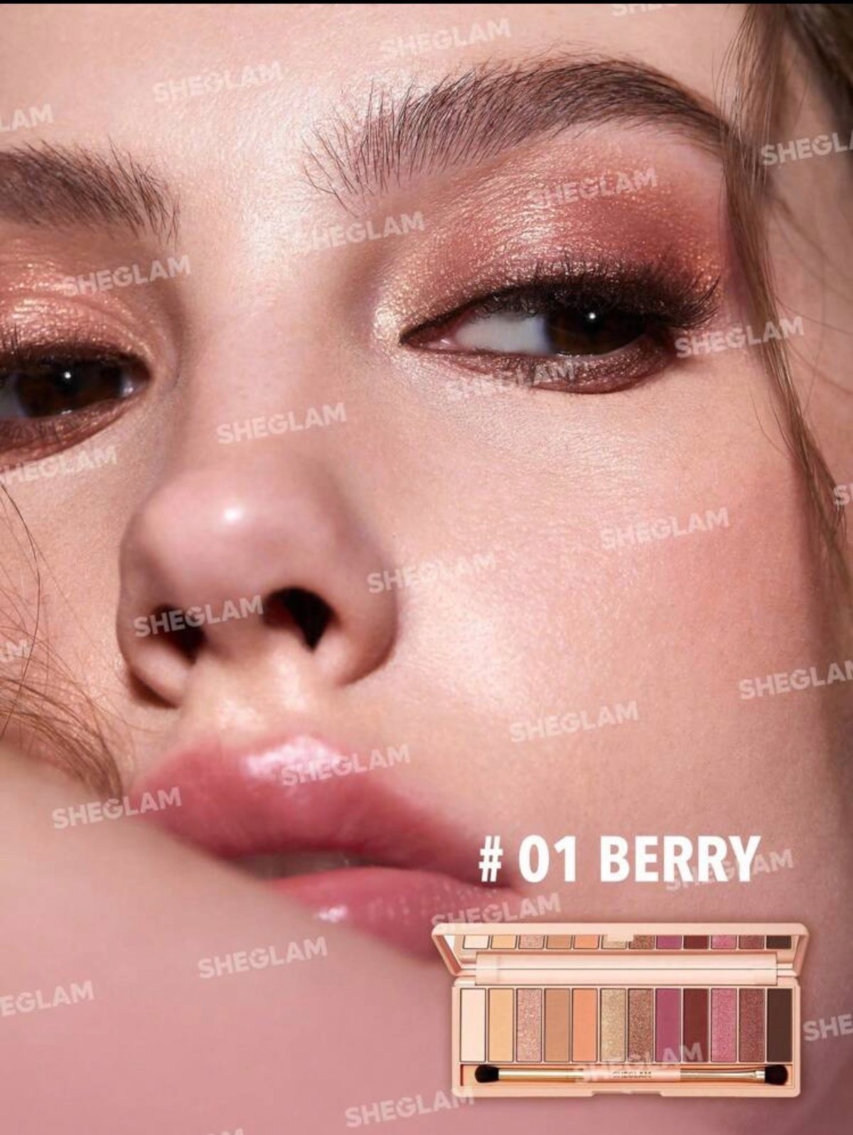 Paleta de sombras “ BERRY”  - 3