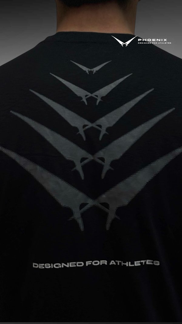 Remera relax fit negra 