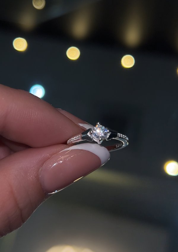 Anillo punto luz