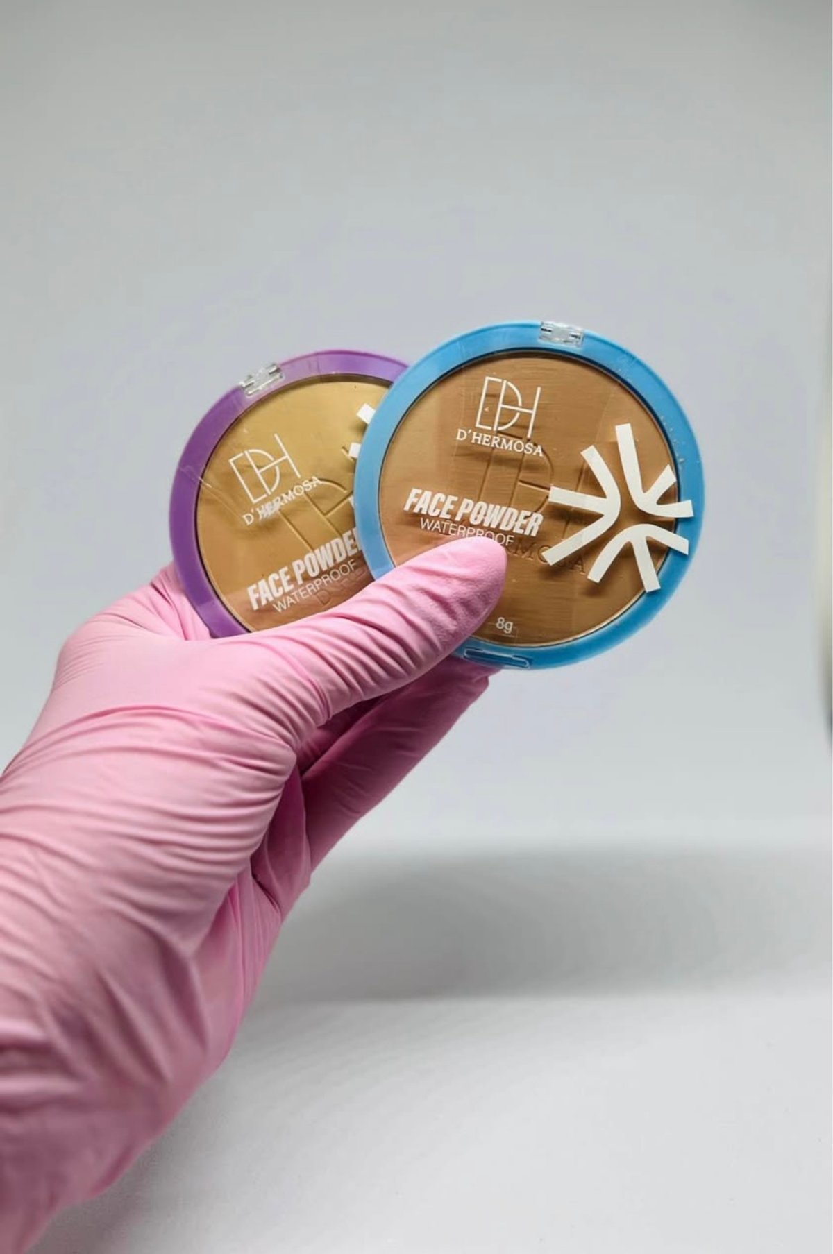 D’Hermosa Waterproof Face Powder