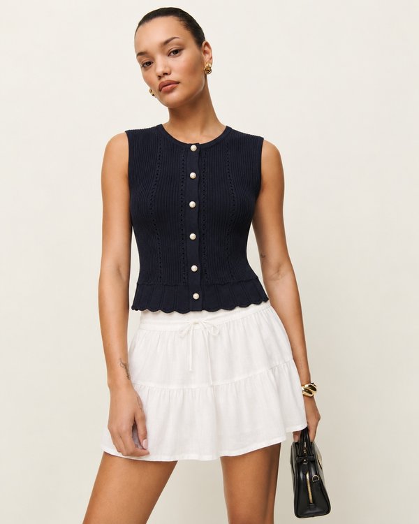 Blusa azul marino con perlas 