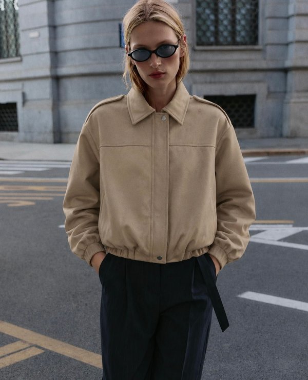 Chaqueta Bomber beige