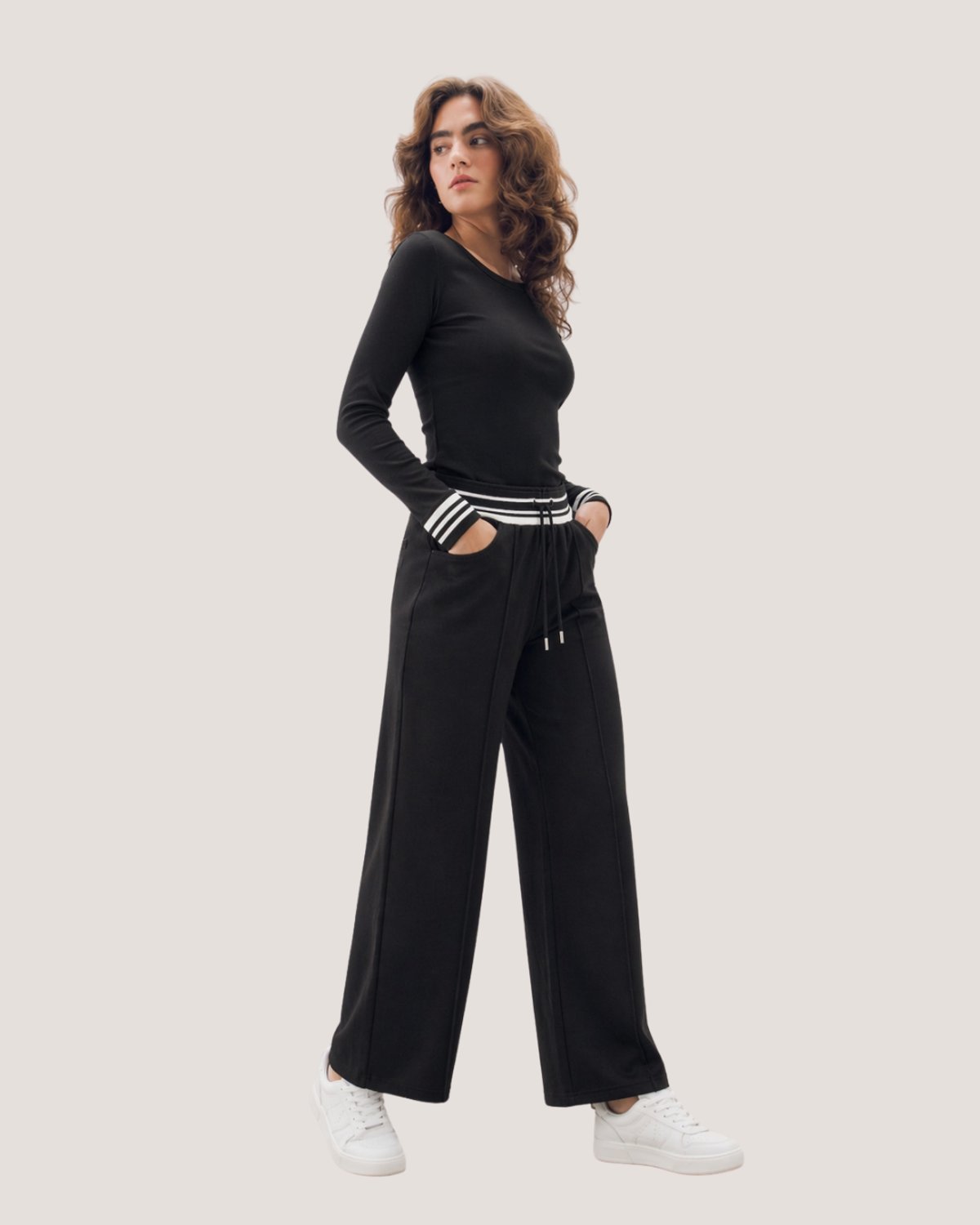 Set Black Core Contrast