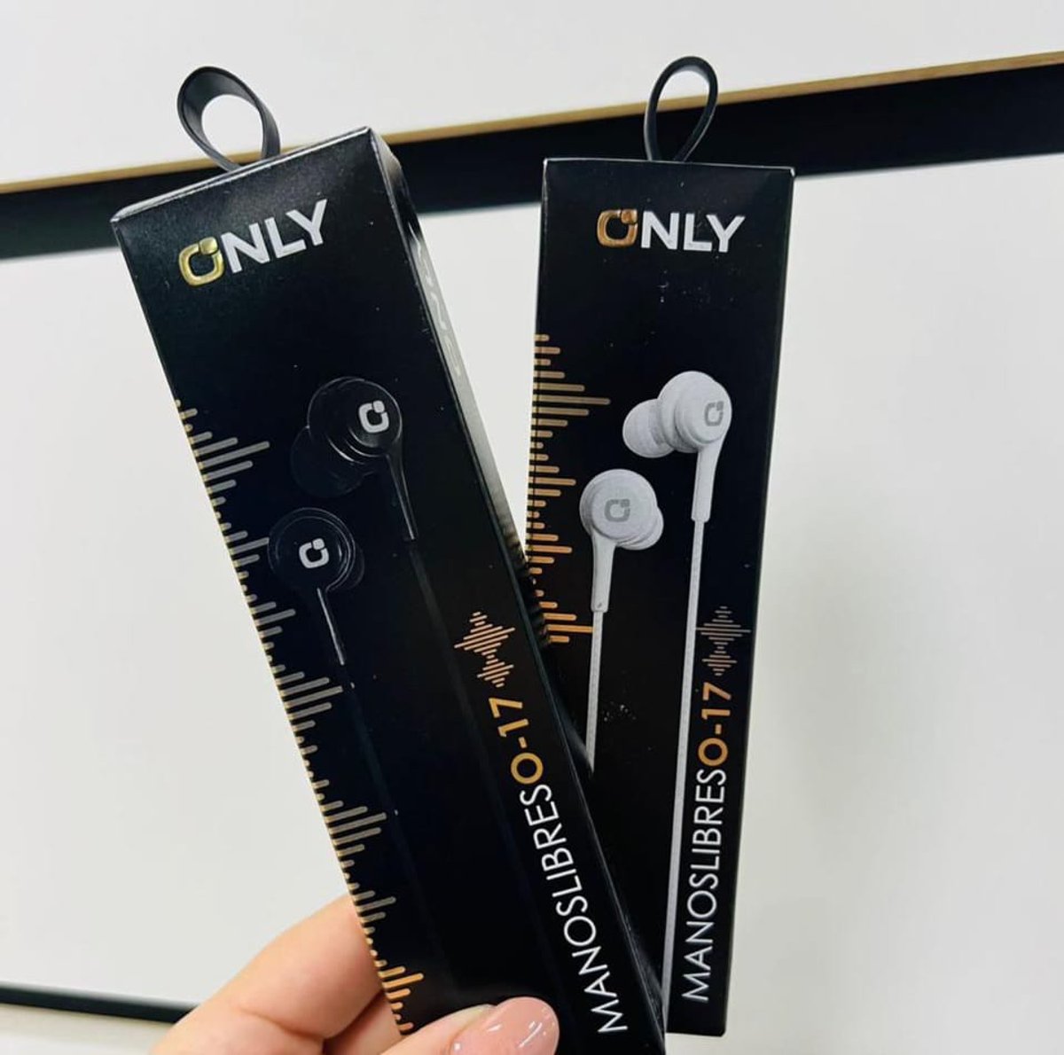 Auriculares Only O-17